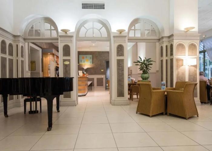 Hotel Vacances Bleues Royal Westminster