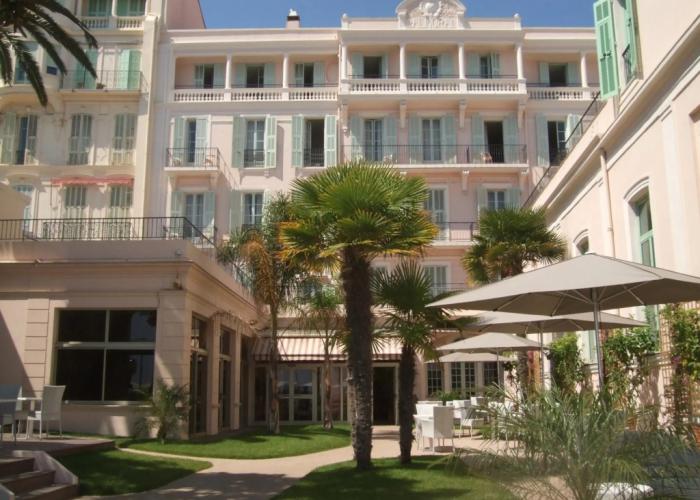 Hôtel Vacances Bleues Le Balmoral