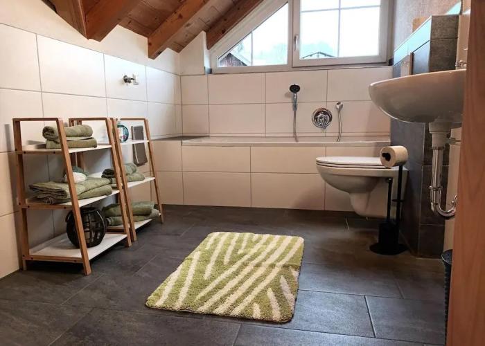 Beautiful New Apartment in Hochgallmigg