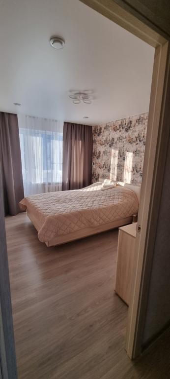 Na ulitse 60 let Oktyabrya 5 Apartments