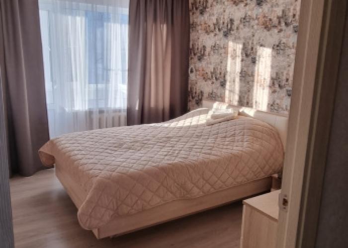 Na ulitse 60 let Oktyabrya 5 Apartments