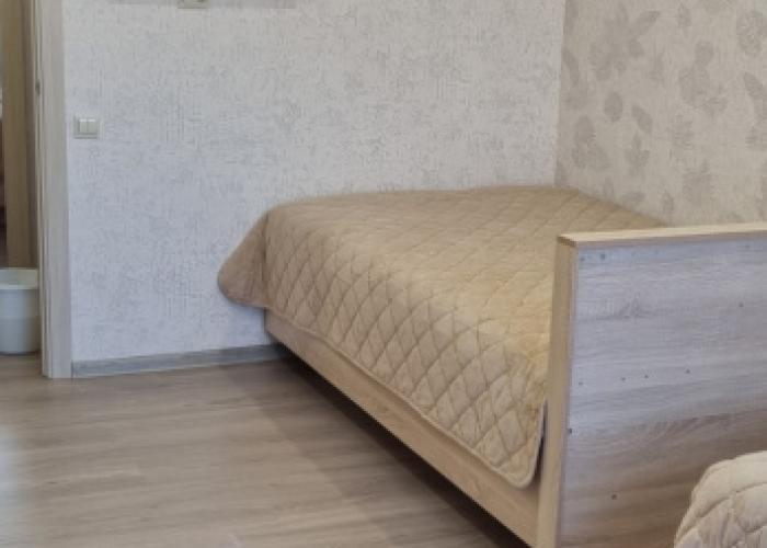 Na ulitse 60 let Oktyabrya 5 Apartments
