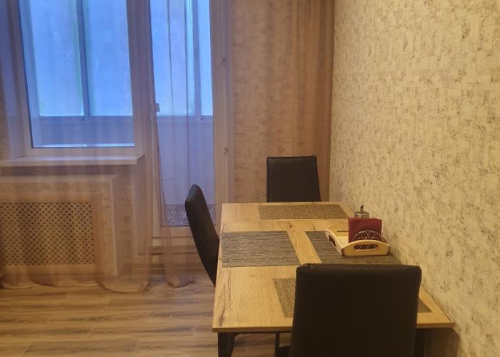 Na 60 let Oktyabrya 8 Apartments