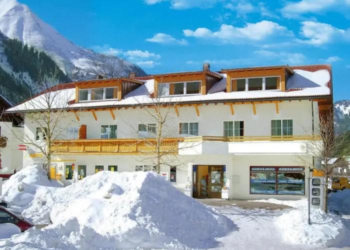 Apartment in Bichlbach With Parking Space