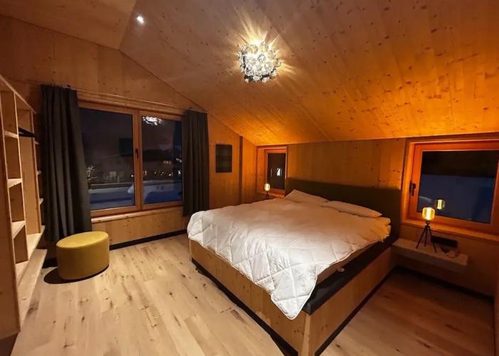 Chalet With Private Sauna House and Garden