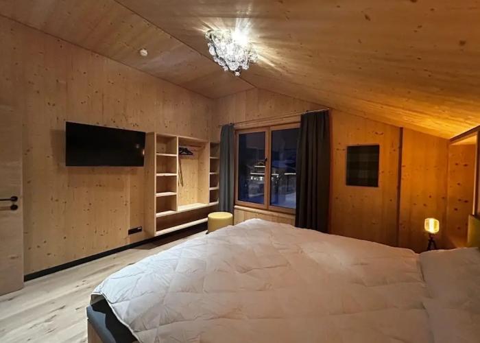 Chalet With Private Sauna House and Garden