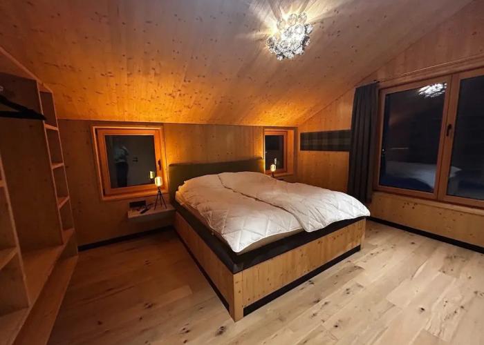 Chalet With Private Sauna House and Garden
