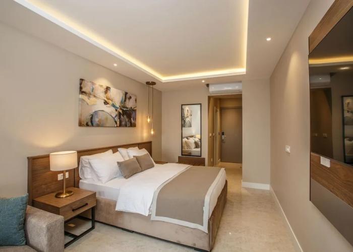 Montenegro Lodge