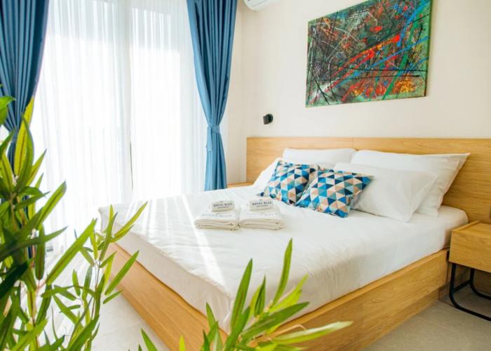 Royal Blue Resort & Residence