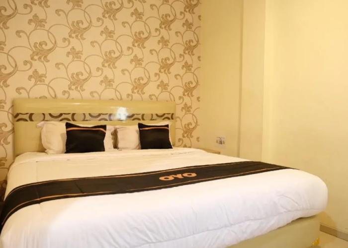OYO 1616 Hotel Central City 2