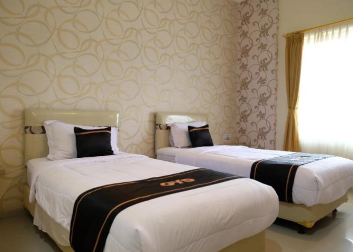 OYO 1616 Hotel Central City 2