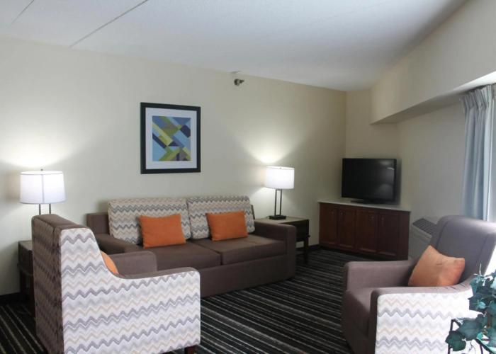 Crossroads Hotel at Huron Event Center