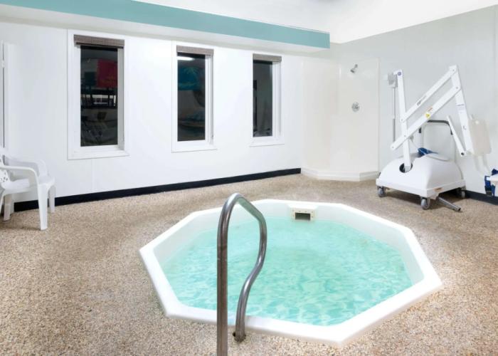 Super 8 by Wyndham Huron