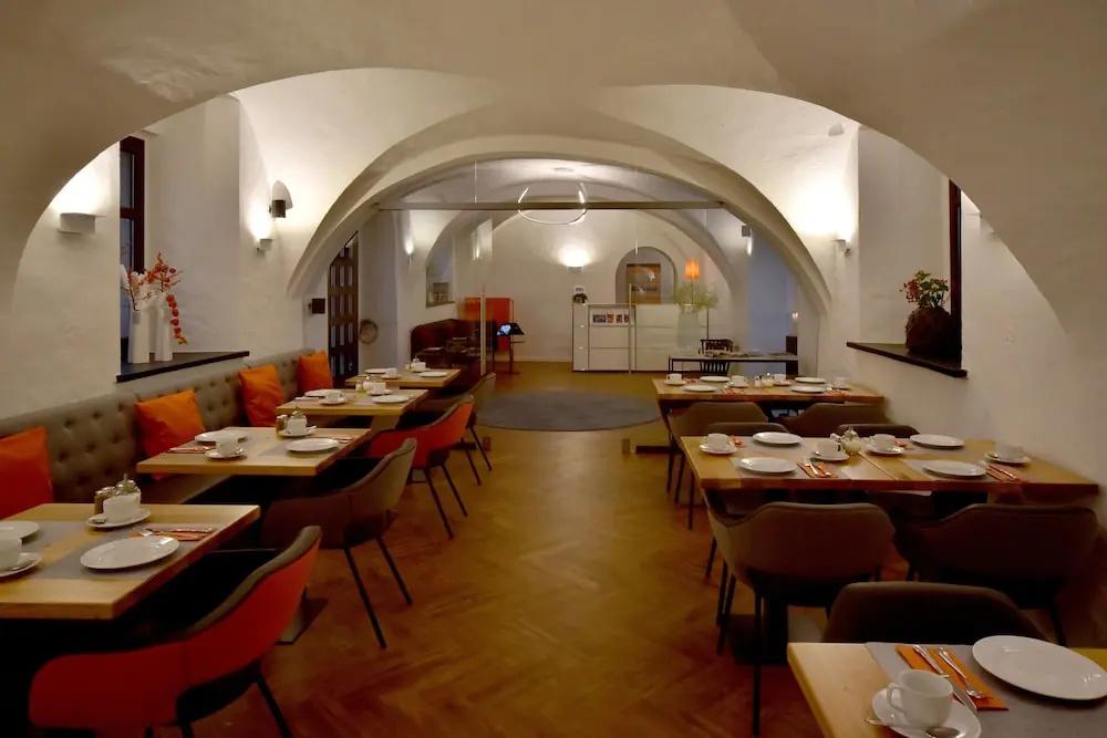 фото Hotel Maxplatz