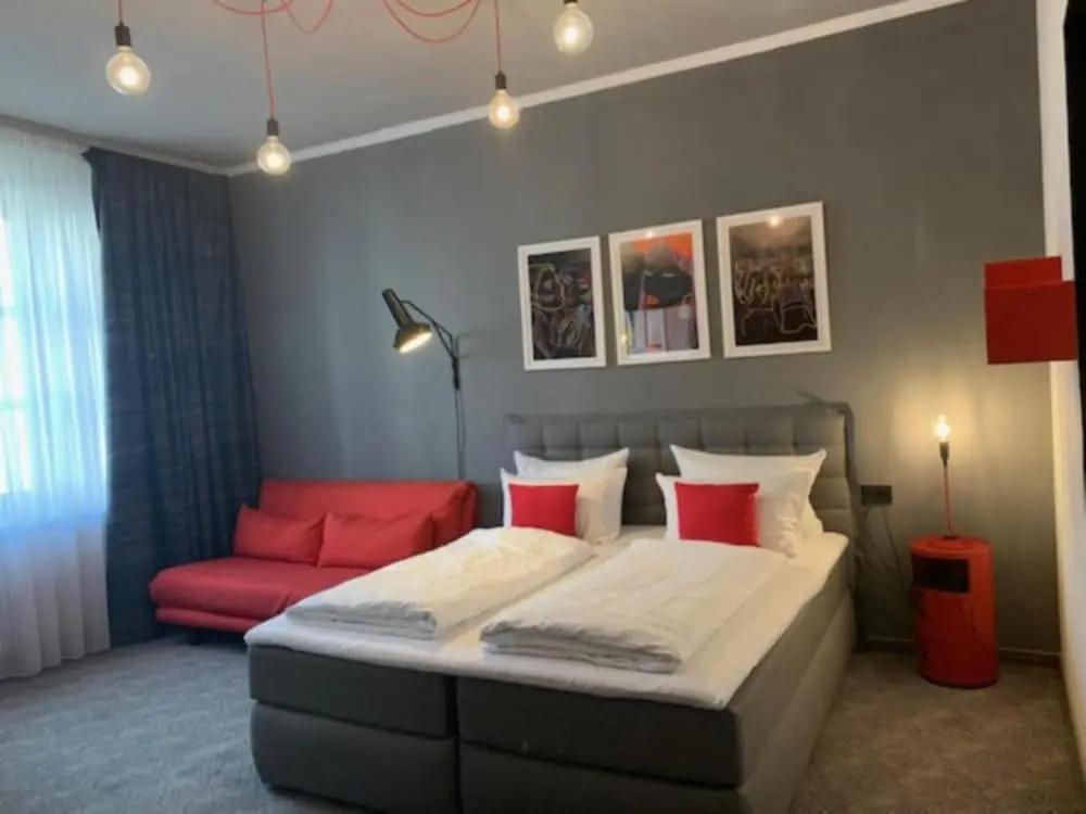 фото Hotel Maxplatz