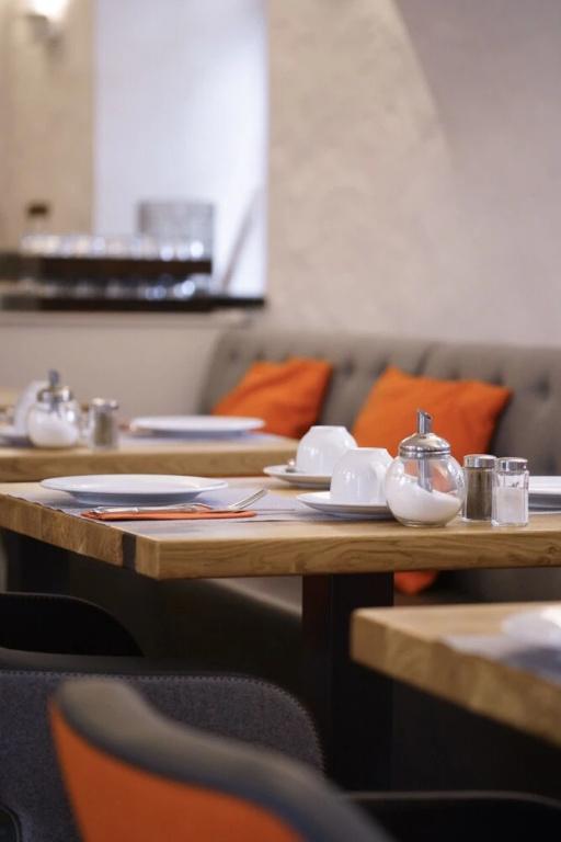 фото Hotel Maxplatz