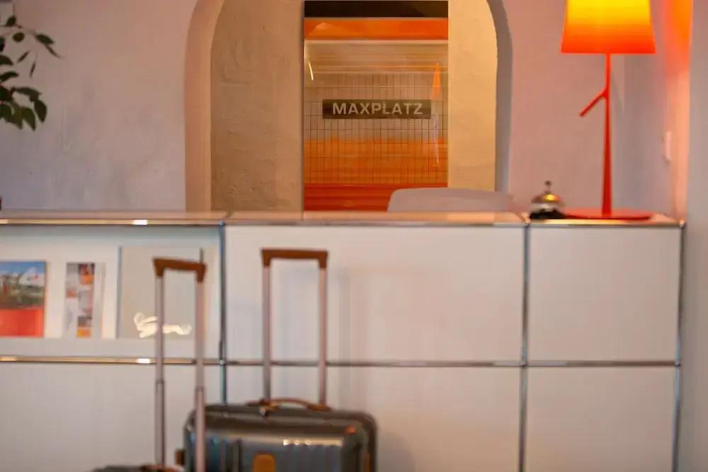 фото Hotel Maxplatz