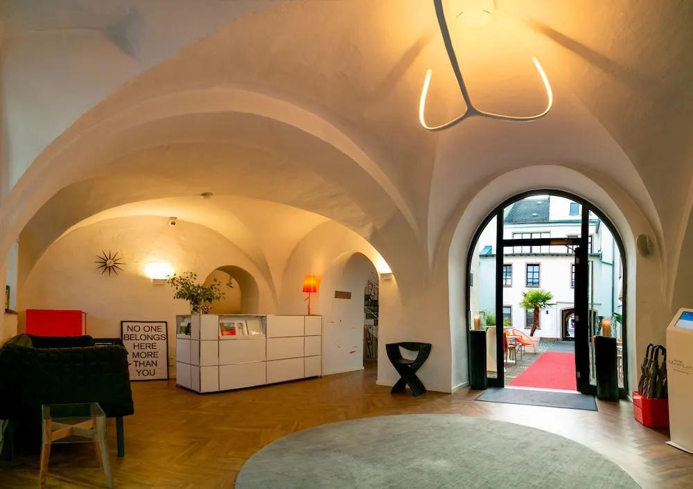 фото Hotel Maxplatz