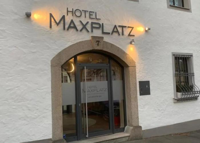 Hotel Maxplatz