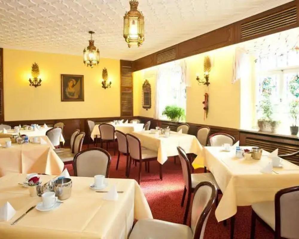 фото Hotel Strauss