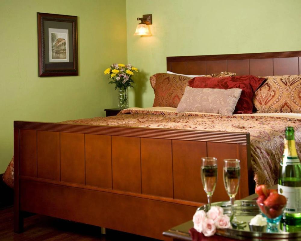 Hilltop Manor Bed and Breakfast