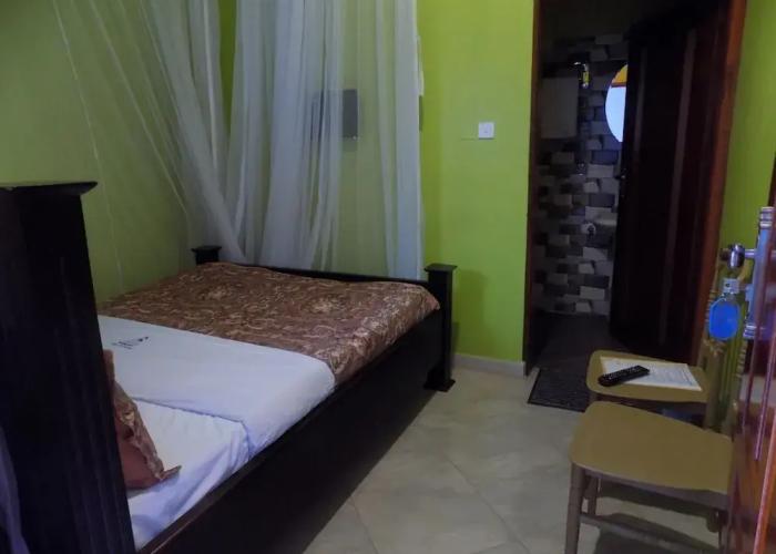 Elegant Motel