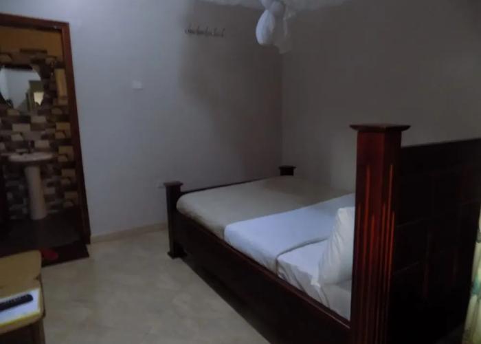 Elegant Motel