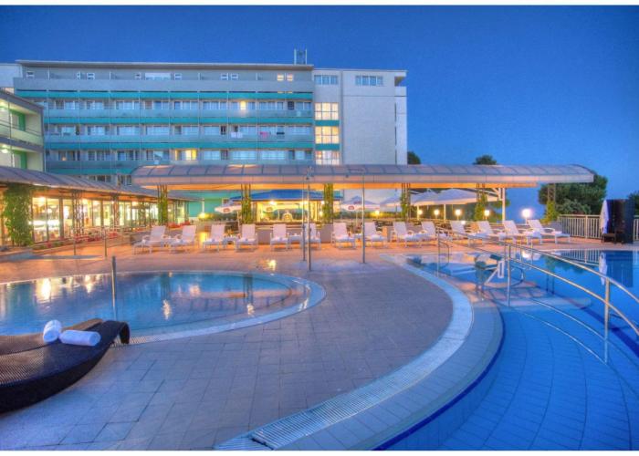 Hotel Pinija