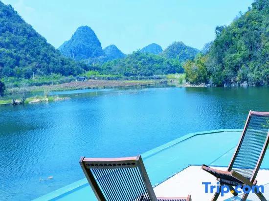 Puzhe hei Yunlu Lake View B & B
