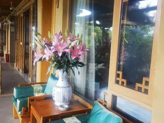 Puzhehei Homestay for the rest of his life