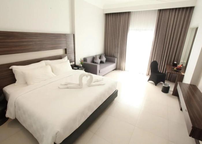 Helios Hotel Bone