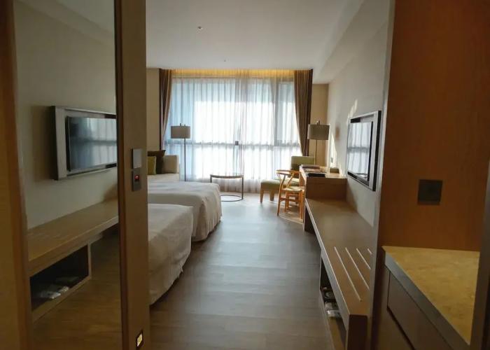 Everrich Golden Lake Hotel
