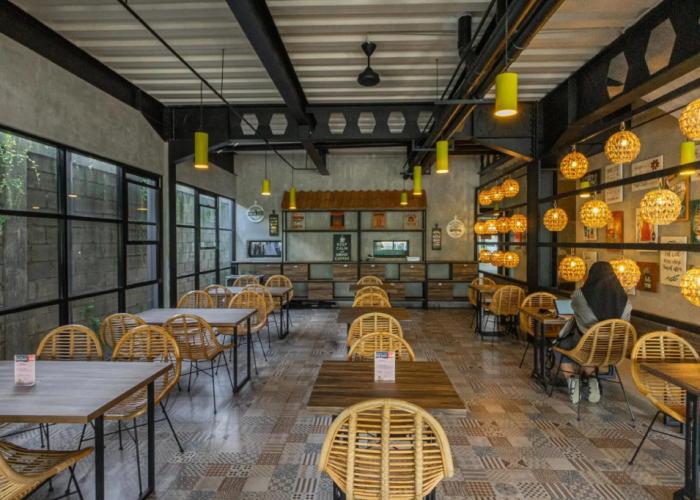 Summerville Hotel & Coffee Shop