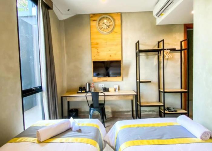 Summerville Hotel & Coffee Shop