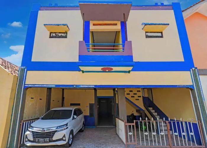 SPOT ON 93622 Wisma Dua Putra Syariah