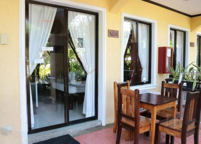 Puerto Del Sol Beach Resort