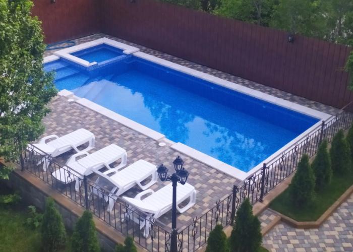 Albatros Guest House