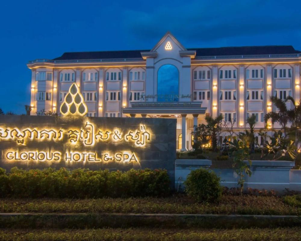 Glorious Hotel & Spa