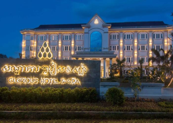 Glorious Hotel & Spa