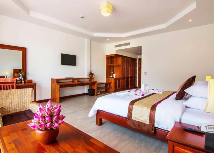 Glorious Hotel & Spa