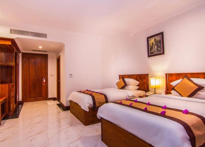Glorious Hotel & Spa