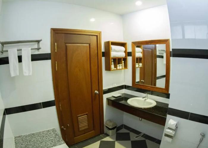 Kampong Thom Palace Hotel