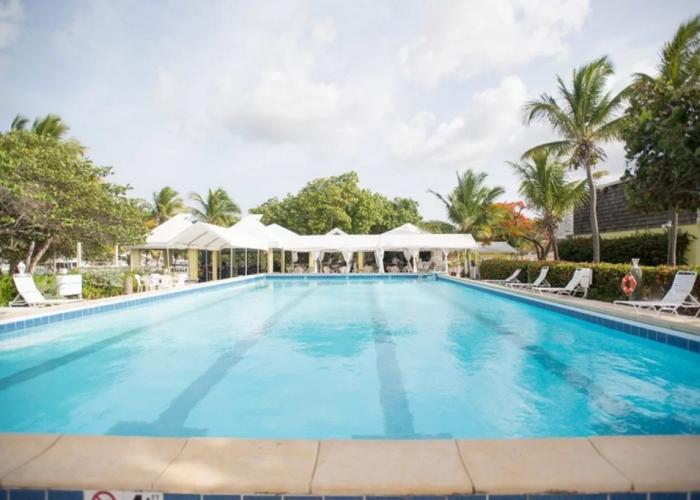 Tamarind Reef Resort Spa & Marina