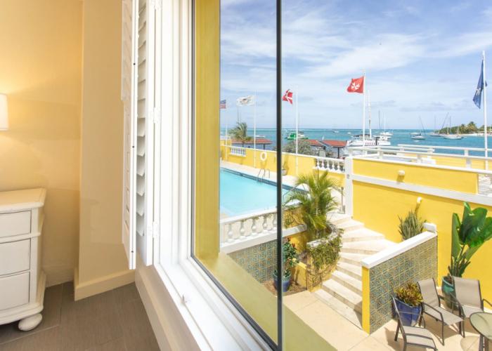 Hotel Caravelle St. Croix