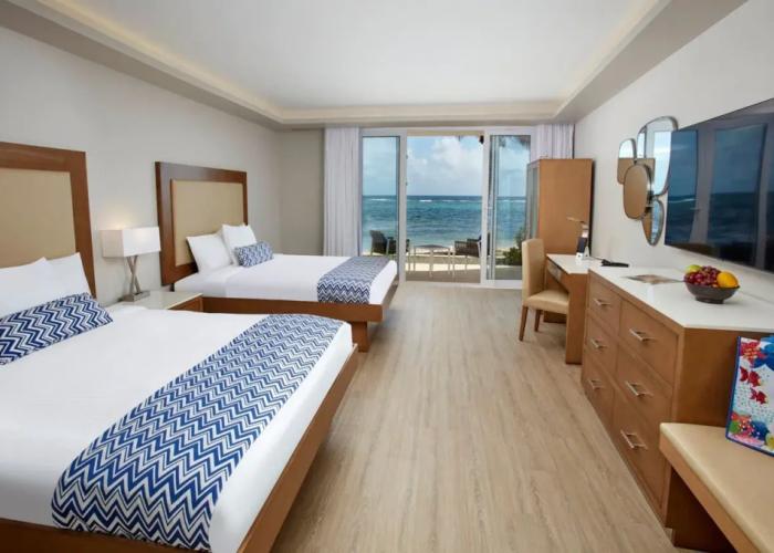 Divi Carina Bay All Inclusive Beach Resort & Casino