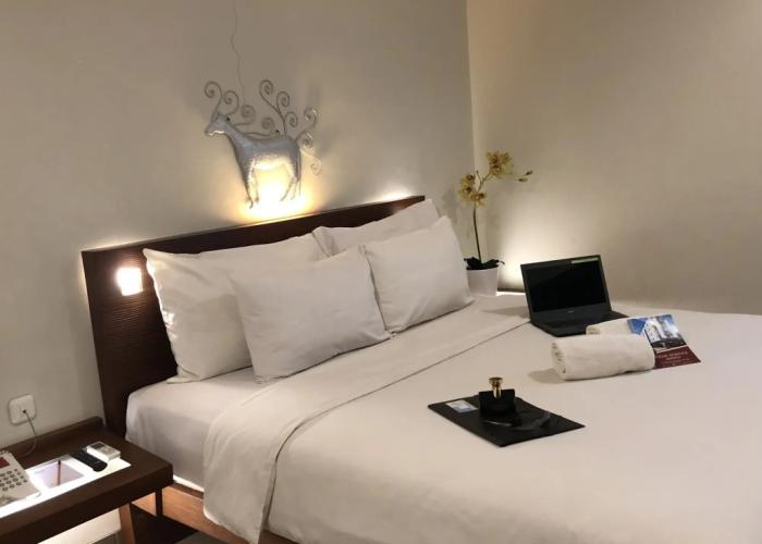 Burza Hotel
