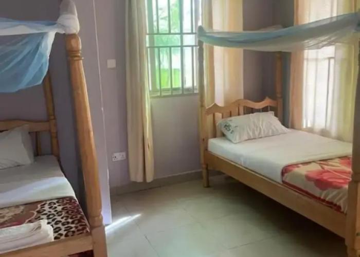 Pearl Gardens Beach Resort Kalangala