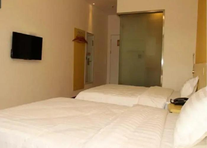 7 Days Inn Bazhong International Trade City Branch
