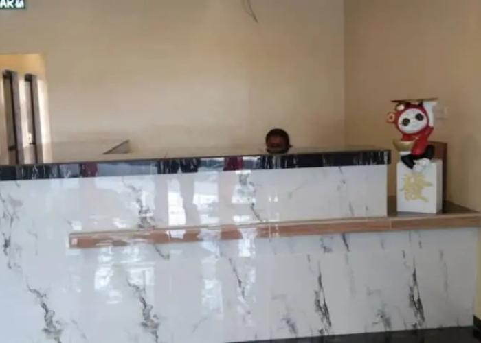 OYO 90445 Th Hotel