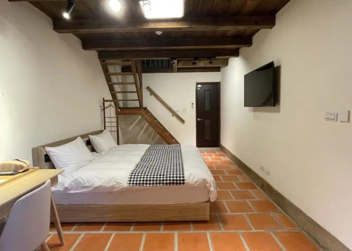 Sunshine music Traditional guest house